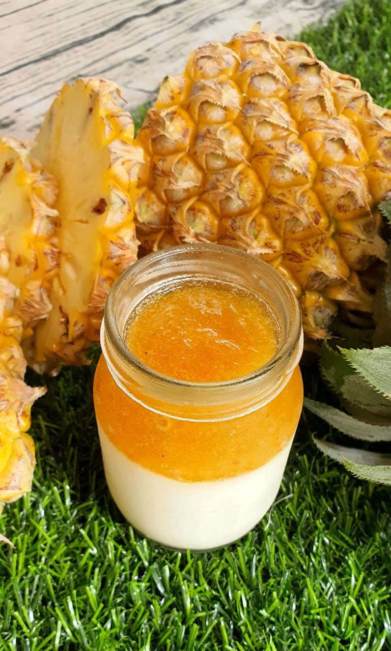 Baby Valentina yoghurt with pineapple and mango